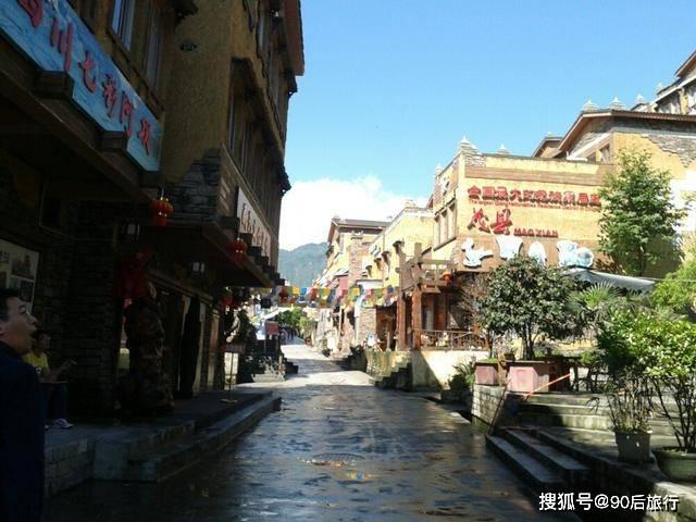 INTO1分宿舍，这里环境到底如何？为何引来了众多网友的非议？游戏画面